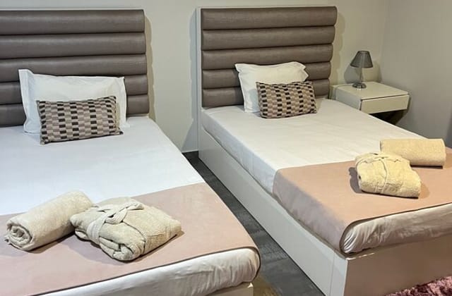 Quarto do Riverside Mobility, preparado para mobilidade reduzida