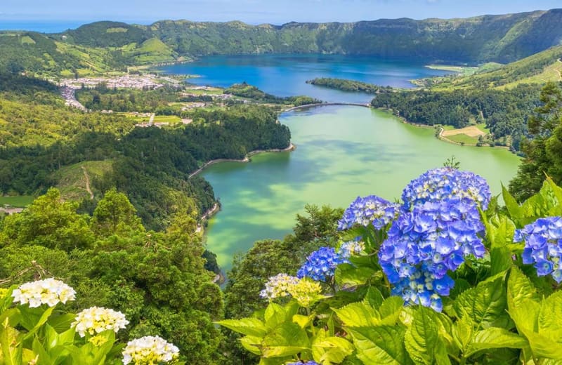 Açores — lagoas vulcânicas das Sete Cidades