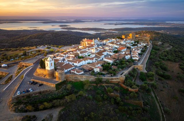 Alentejo — planícies e vinha